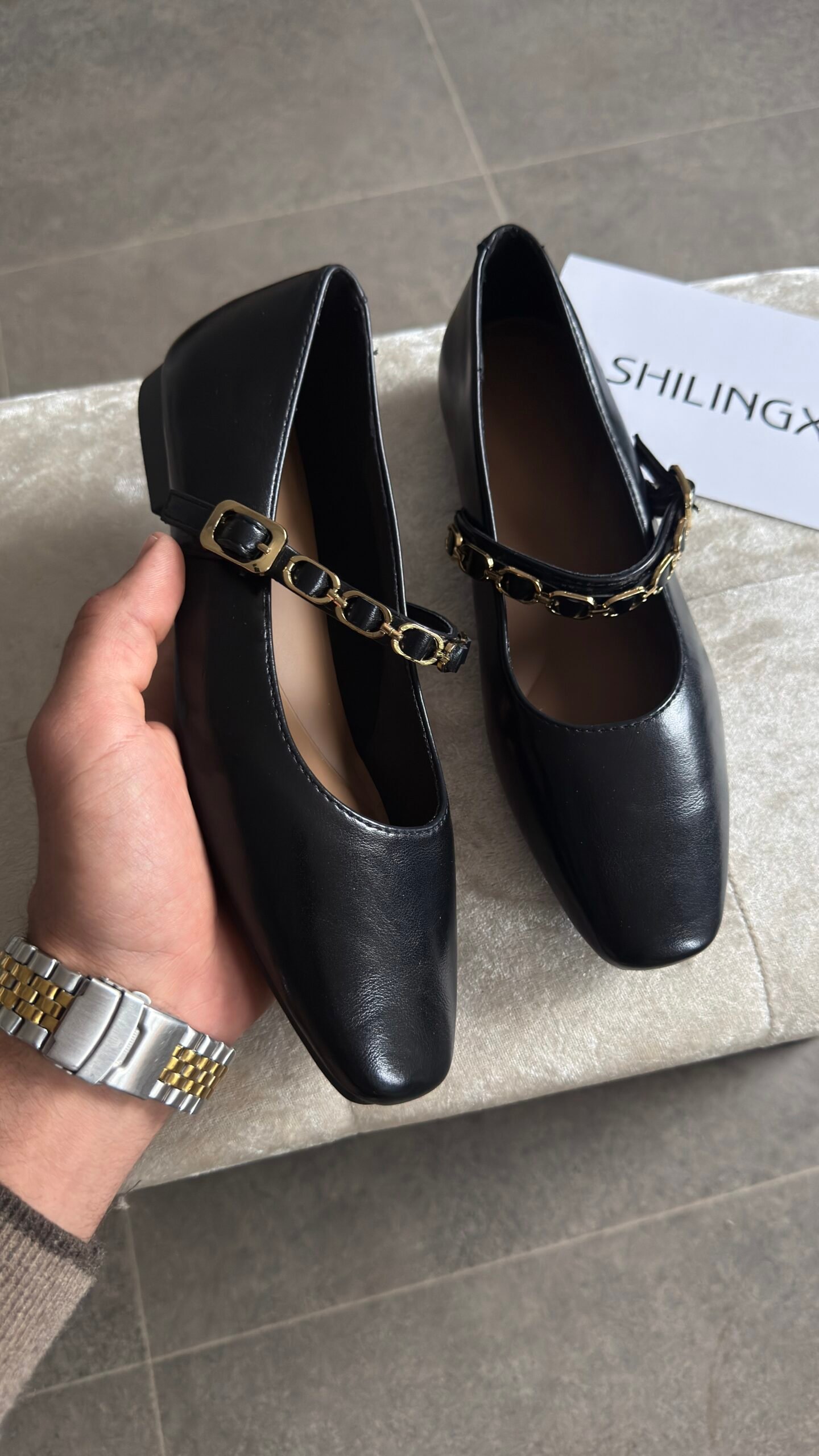 Ballerine Élégance Chaîne Dorée