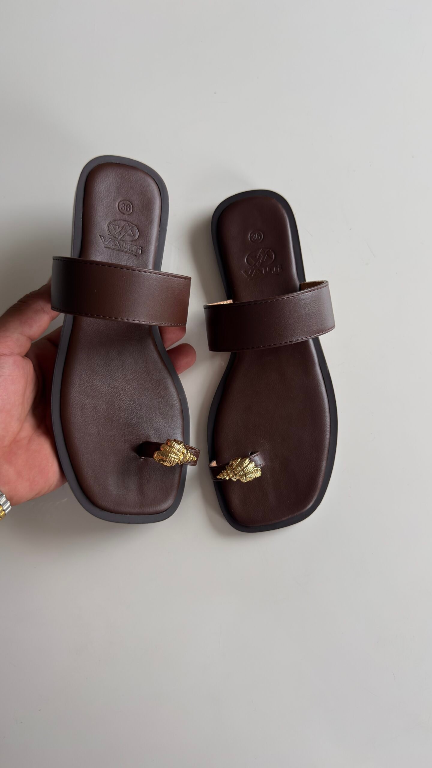 Mule Coquillage Doré
